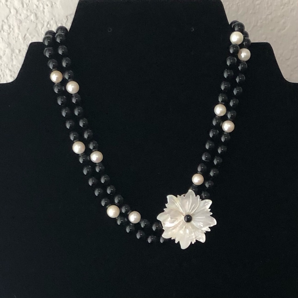 $94  Estate Necklace  Marked CGI 925 China